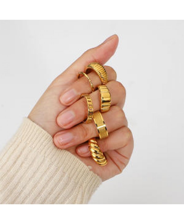 Ins Chunky Wide 18k Real Gold Plated Carved Finger Geometric Band Rings Fancy Stainless Steel Vintage Ring Weeding Jewelry