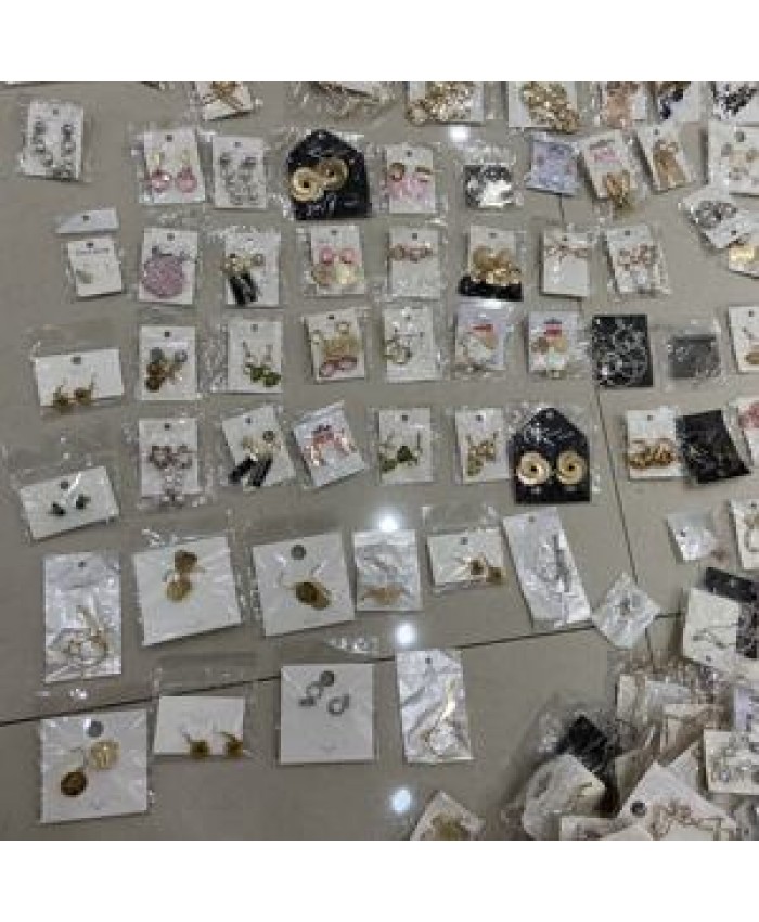 Women new design Wholesale factory mix sell by the dozen price less than 0.2 dollar/pairs trendy multiple earrings jewelry