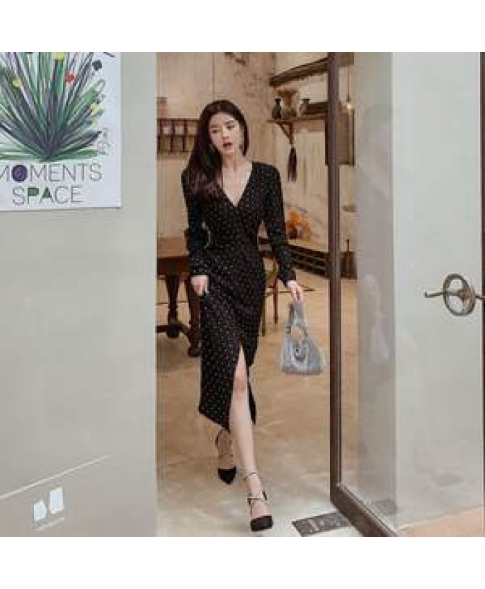 Wholesale 2022 Spring and Autumn New French Niche Waist Hepburn Style Retro V-neck Long Slit Slim Dress Temperament Dress