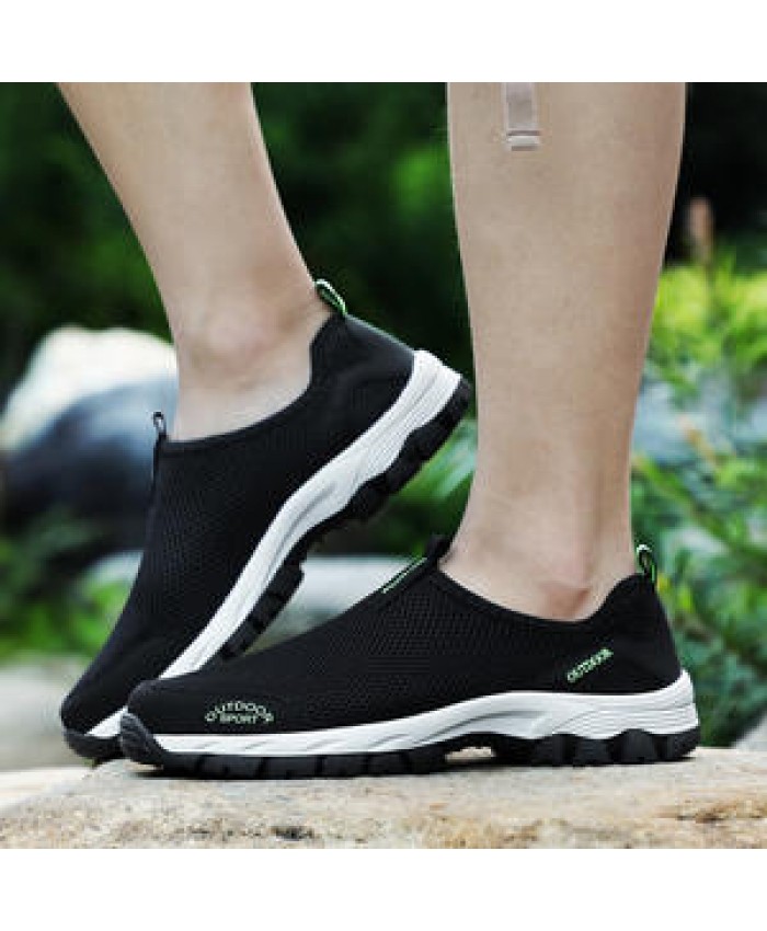 2022 new outdoor large size men's shoes outdoor simple European and American Water shoes hiking sports shoes